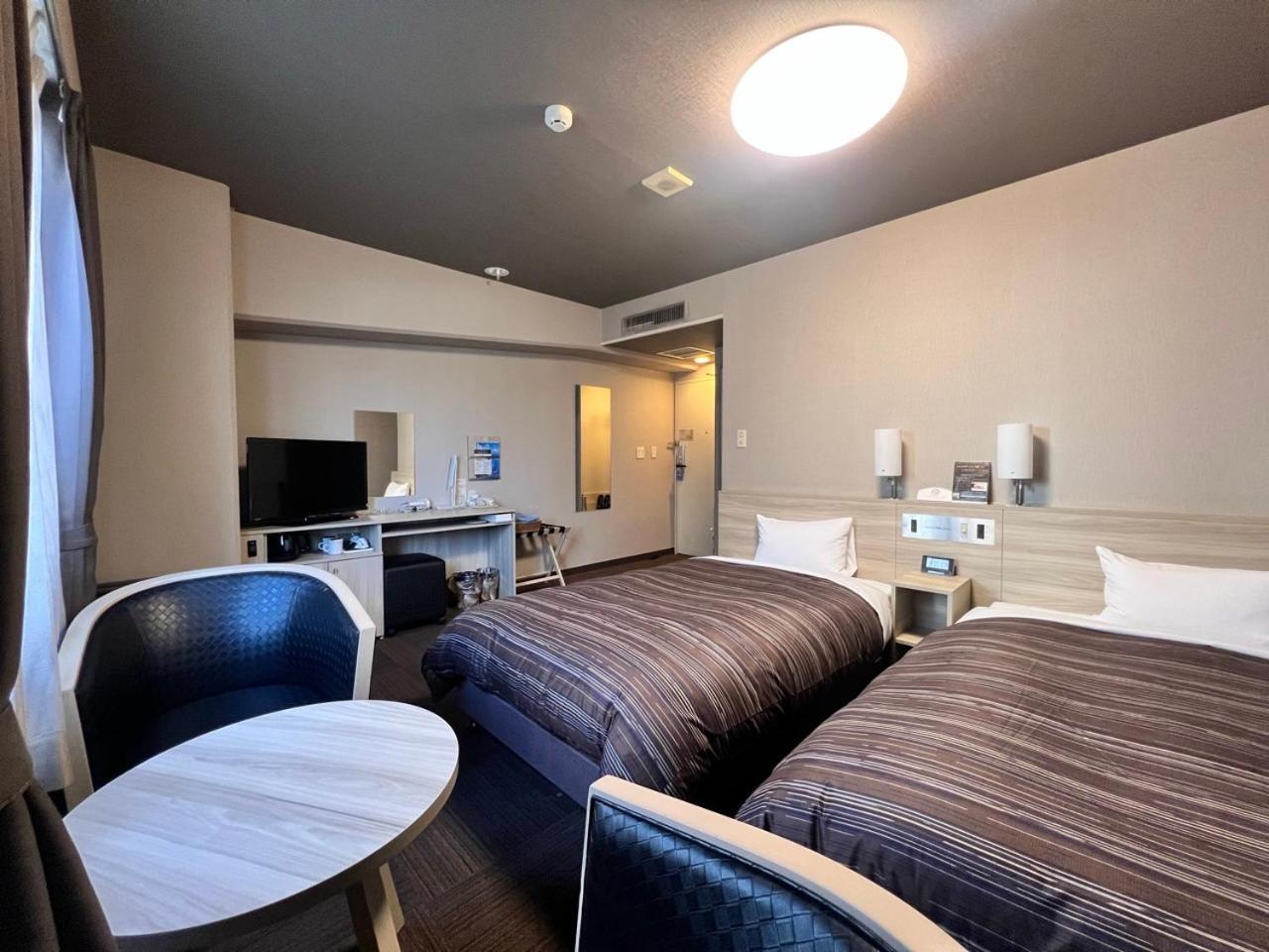 Hotel Route-Inn Kitamatsudo Ekimae Екстериор снимка